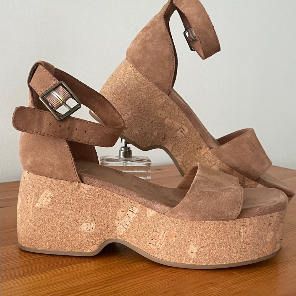 Toms Brown Suede Platform Sandals